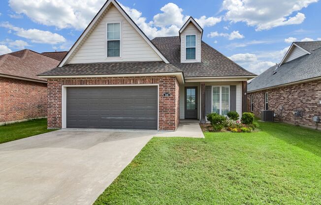 Stunning 4 Bedroom, 3 Bath Home!