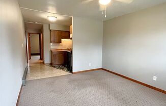 2 beds, 1 bath, 600 sqft, $699, Unit 723 N 7th St Unit 3