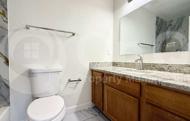 2 beds, 2 baths, 902 sqft, $1,249, Unit 109