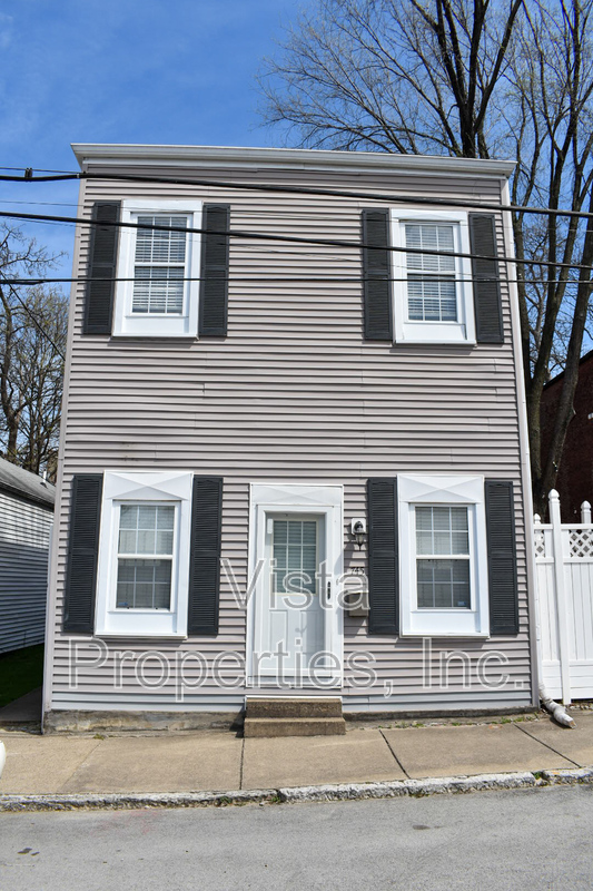 745 VINE ST