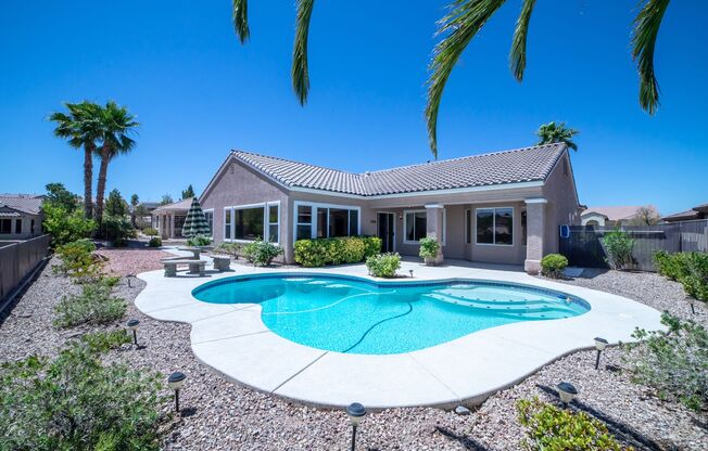 Sun City Anthem!! 55 & Older!! Single Story!! Private Pool!! Strip Views!! 3 bedrooms and 3 car Garage!!