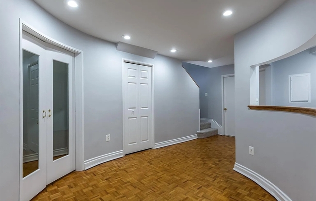 16 Symphony Road 2