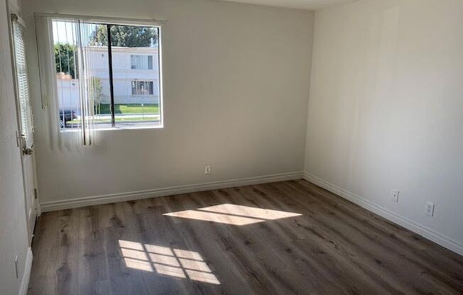 1 bed, 1 bath, $2,325