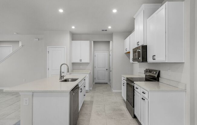 Brand-New 4BR Home with Tile Floors & Quartz Kitchen & Conservation Views