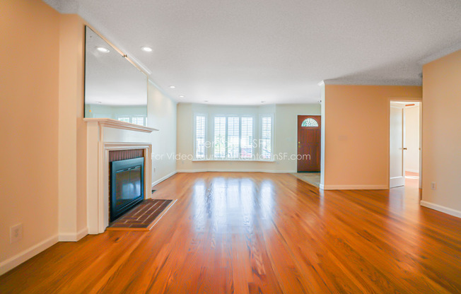 1677 HOLLY AVE