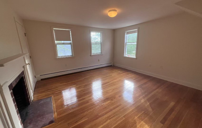 85 MT AUBRUN ST