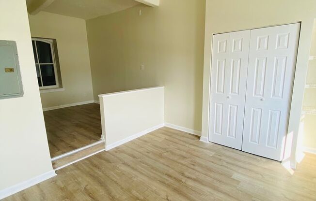 Studio, 1 bath, 500 sqft, $1,200, Unit 212