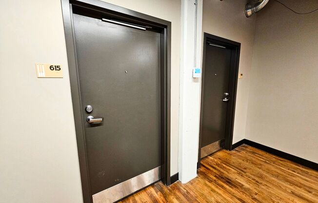 1 bed, 1 bath, 789 sqft, $2,200, Unit UNIT 615