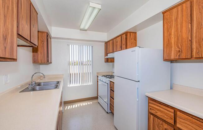 Home - Bridgewood Crossing - Fresno, CA