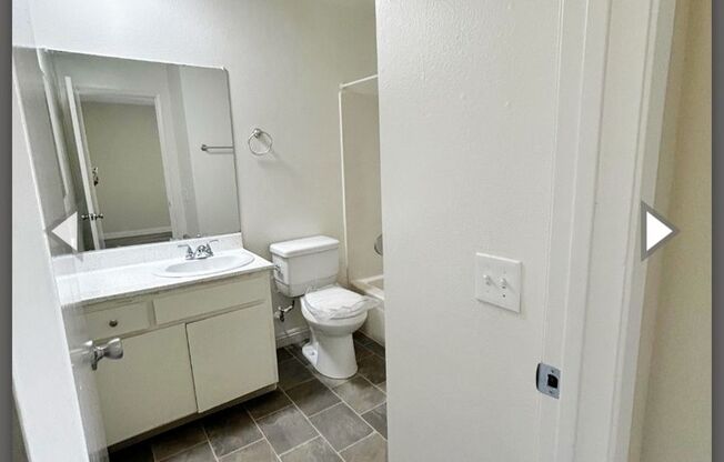 1 bed, 1 bath, $1,595, Unit 205