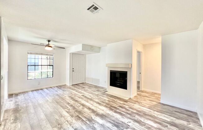 Stunning 2 bed/2 bath condo in the desirable Terra Vista community!
