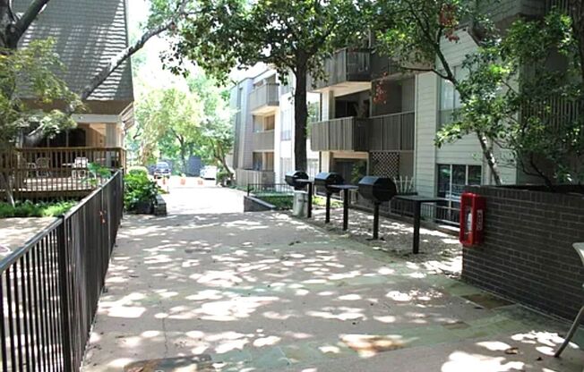 Condo Near Love Field Airport