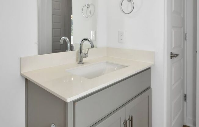 1 bed, 1 bath, 525 sqft, $1,130, Unit 1213-B