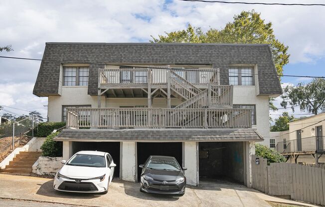 McCormic II Apartments