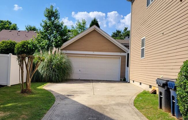 3 bedroom home in Birkdale