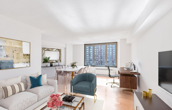 3 beds, 1.5 baths, 1,000 sqft, $4,500, Unit D21C