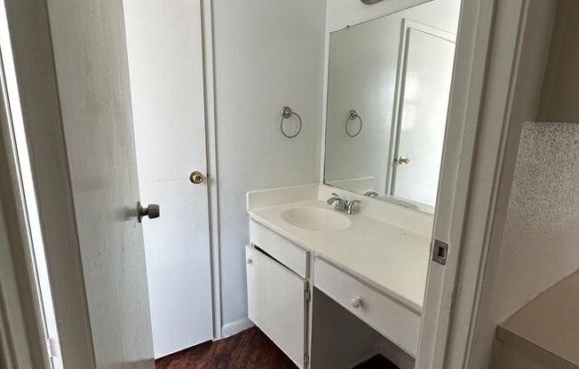 Studio, 1 bath, 432 sqft, $895, Unit 133