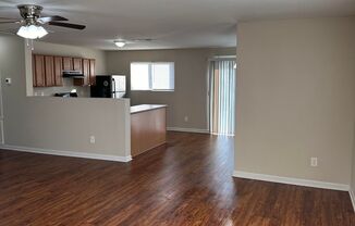 3 beds, 2 baths, $1,300