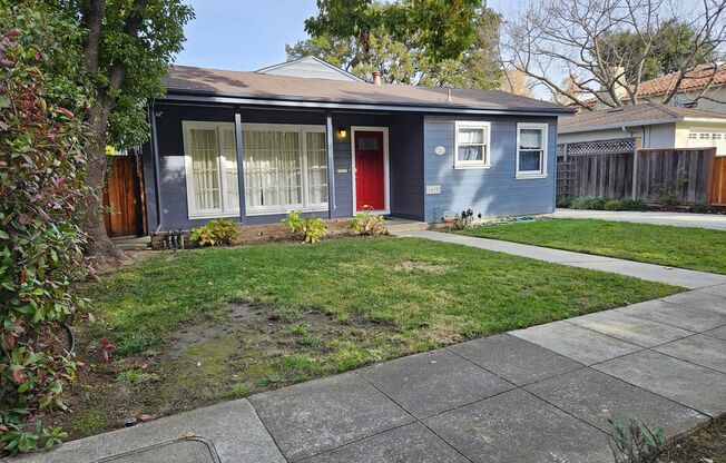 Charming 3 Bedroom Home in Southgate Neighborhood, Palo Alto