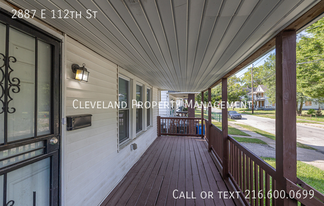 2887 E 112 ST