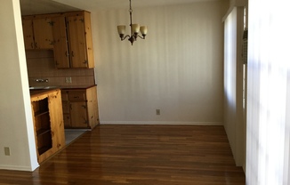 2 beds, 1 bath, 805 sqft, $2,275, Unit 11A