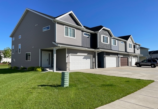 Cottagewood Townhomes