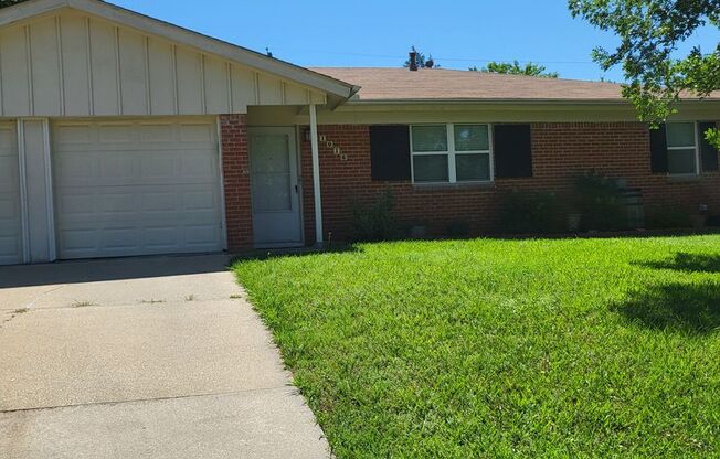 1016 Mary Dr. Hurst, TX 76053