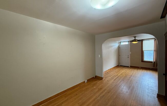 Charming 2 Bed + Office w/ Parking | Steps from Latrobe Park — Locust Point!