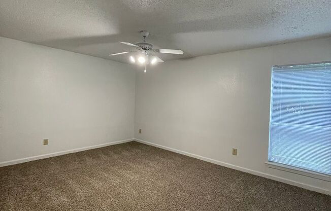 1 bed, 1 bath, 710 sqft, $900, Unit 144