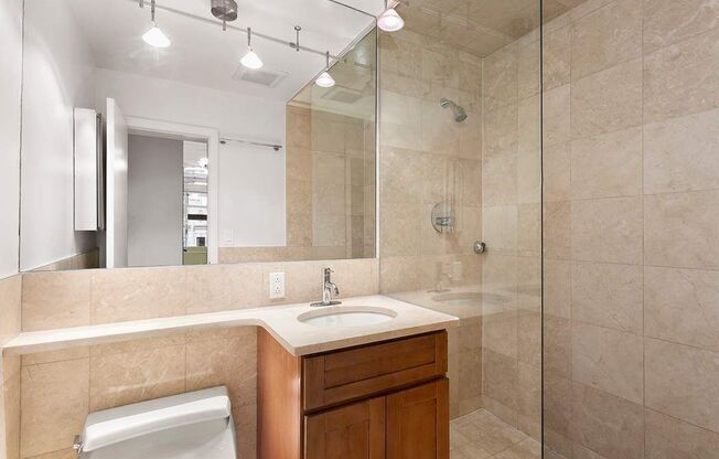 59 E 73 ST