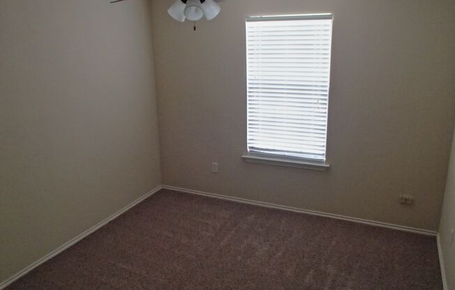 3 Bedroom 2 Bathroom Georgetown Home