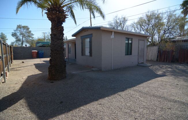 Charming 1 Bedroom 1 Bath Home! Great Central Location!