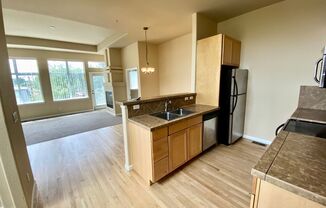 4 beds, 3 baths, 2,500 sqft, $3,200, Unit 8152