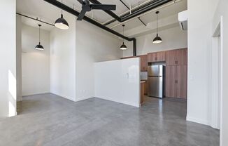 611 Highland
