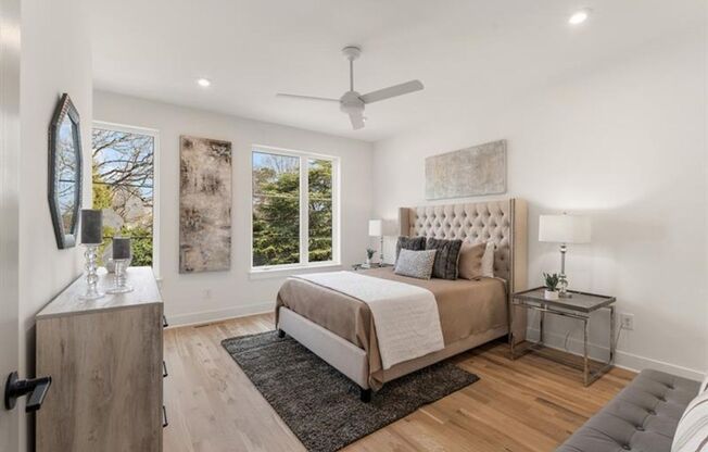 3 beds, 3 baths, 1,961 sqft, $3,200, Unit 403