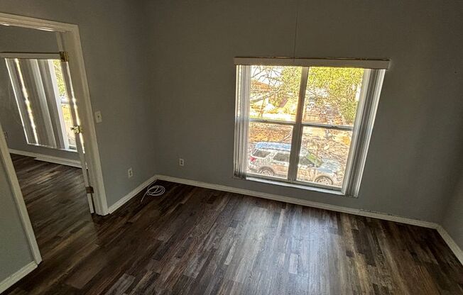 3 beds, 3 baths, 1,938 sqft, $2,690, Unit Unit 4