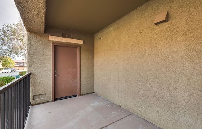 2 beds, 2 baths, $1,650, Unit UNIT 1051