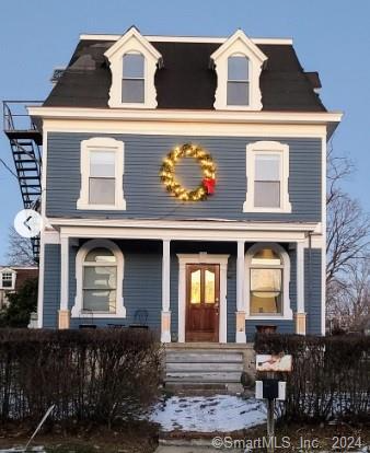 2 SELLECK ST