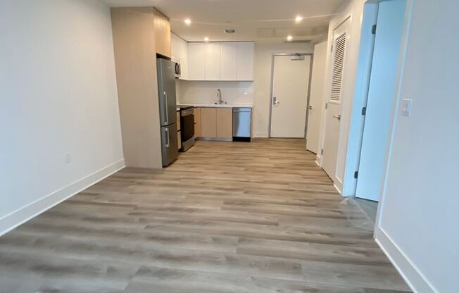 1 bed, 1 bath, 500 sqft, $2,600, Unit 407