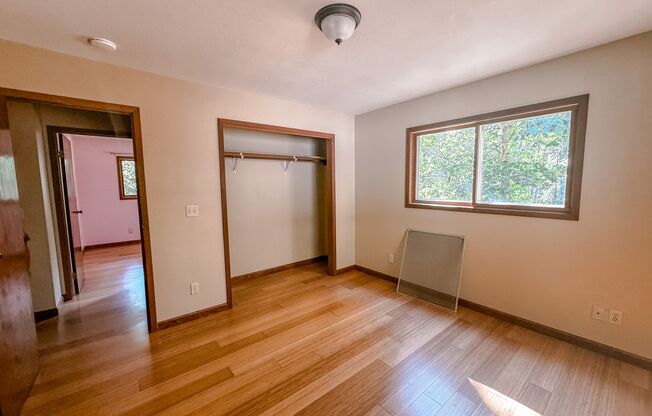 Peaceful Country Living on Over 3 Acres in South Eugene!