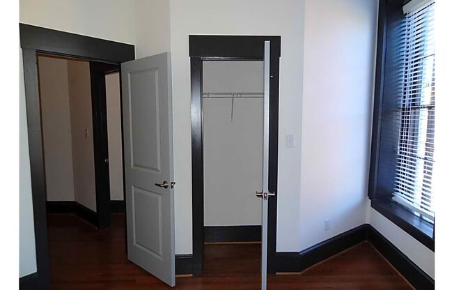 1 bed, 1 bath, 505 sqft, $925, Unit Apt #33