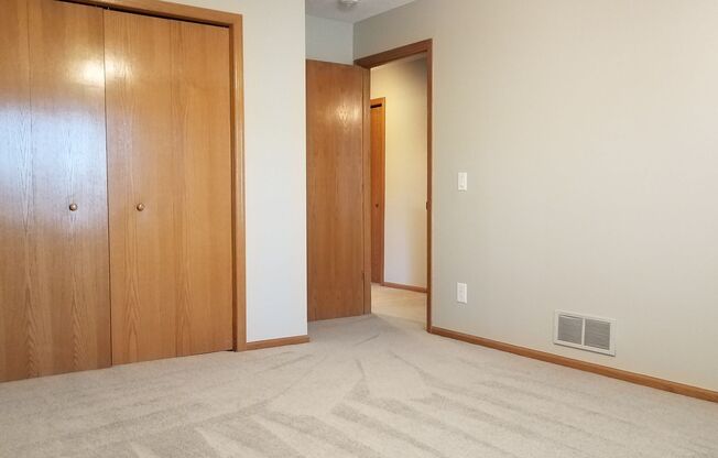 2 beds, 2 baths, $1,995