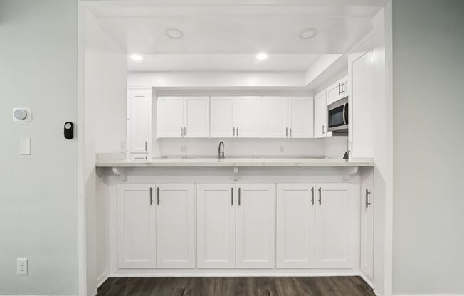1 bed, 1 bath, 695 sqft, $2,298, Unit 150