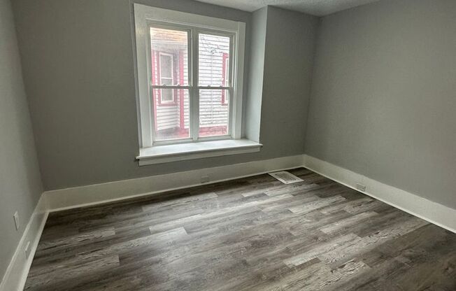 South Collinwood 7 Bed Single