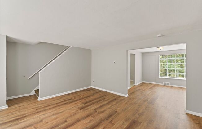 462-464 Idlewood Rd