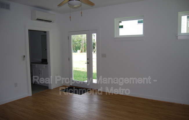1109 Porter St, Apt B, Upstairs Unit