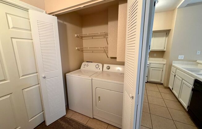 2 beds, 2 baths, $1,525, Unit # 515