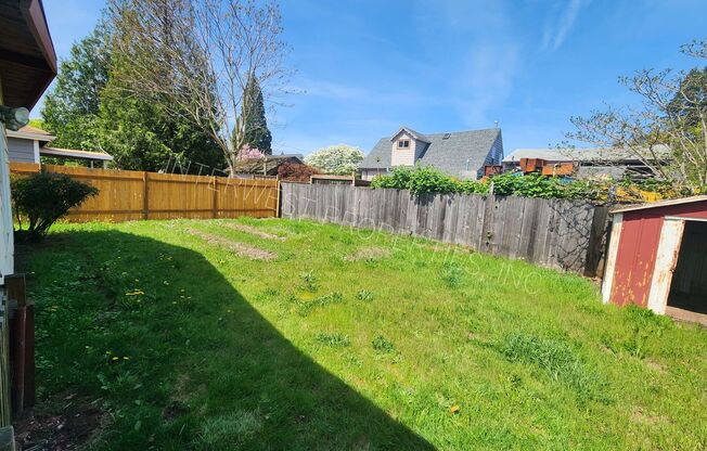 Cozy 3 Bedroom Single Level Home w/ Fenced Yard, Carport & W/D in Unit!