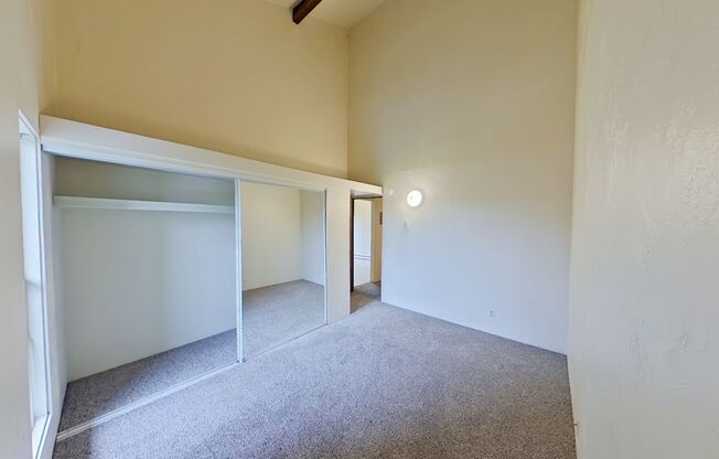 3 beds, 2 baths, $1,450, Unit 5