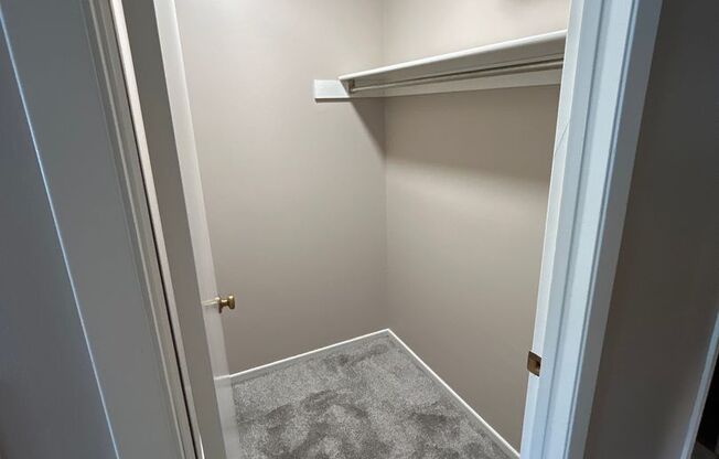 1 bed, 1 bath, 615 sqft, $859, Unit 106